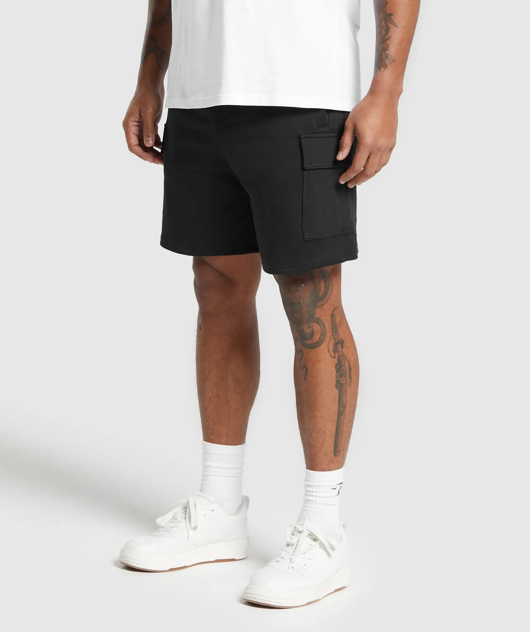 Gymshark Rest Day Essentials Cargo 7" Shorts - Black